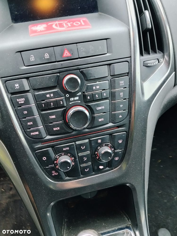 Opel Astra - 11