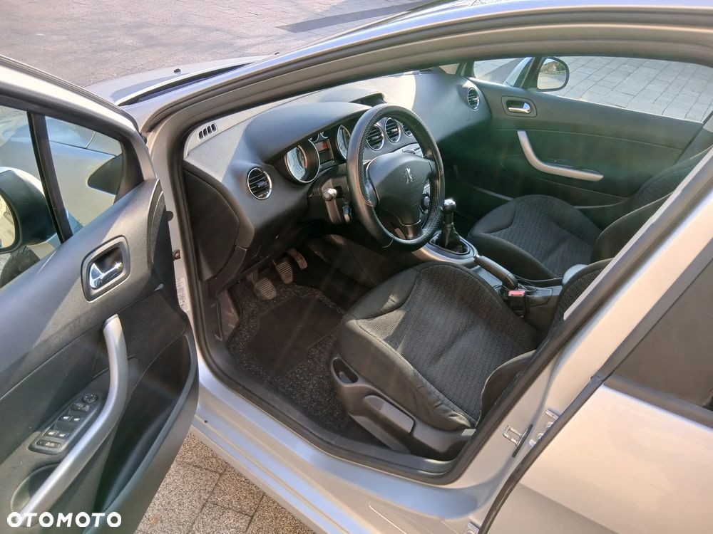 Peugeot 308 120 VTi Premium - 6