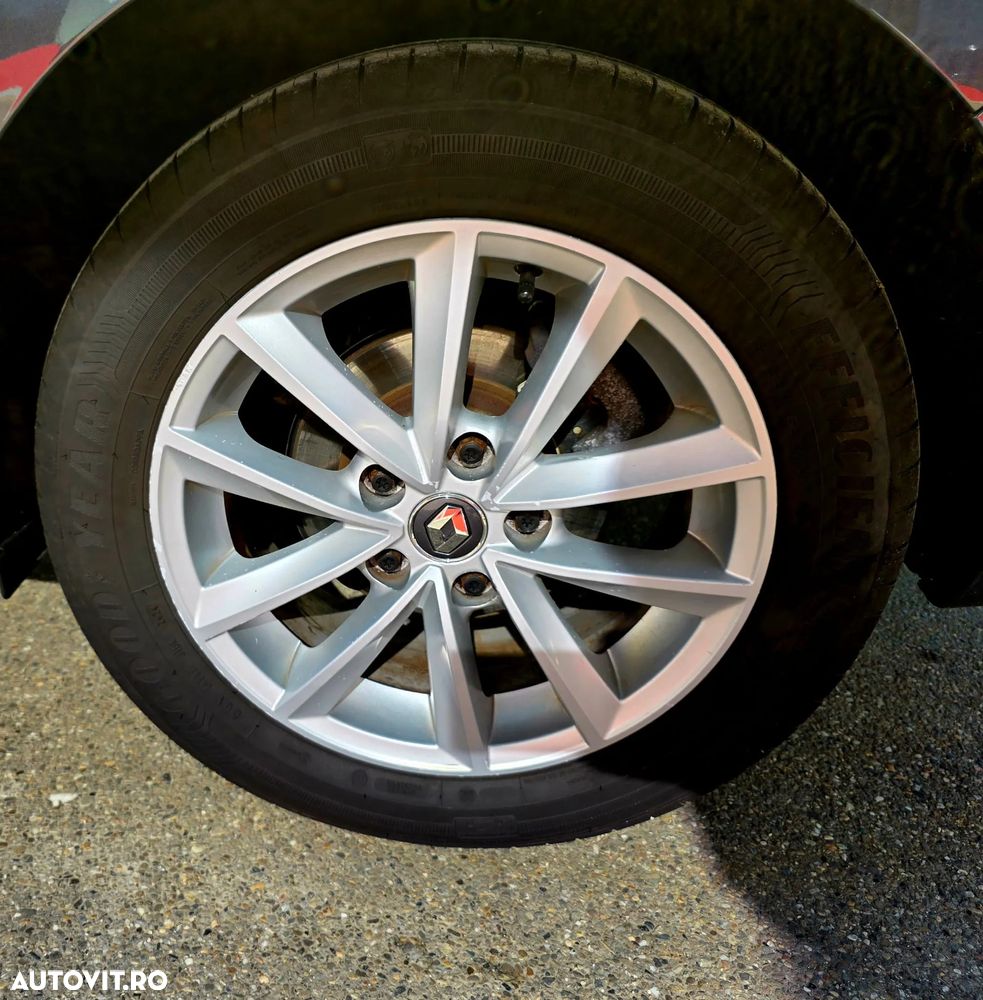 Renault Megane TCe GPF Zen - 25