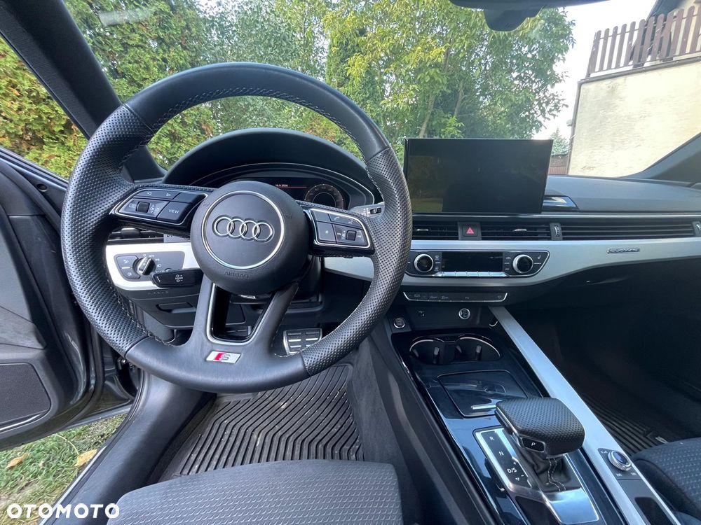 Audi A4 Avant - 20