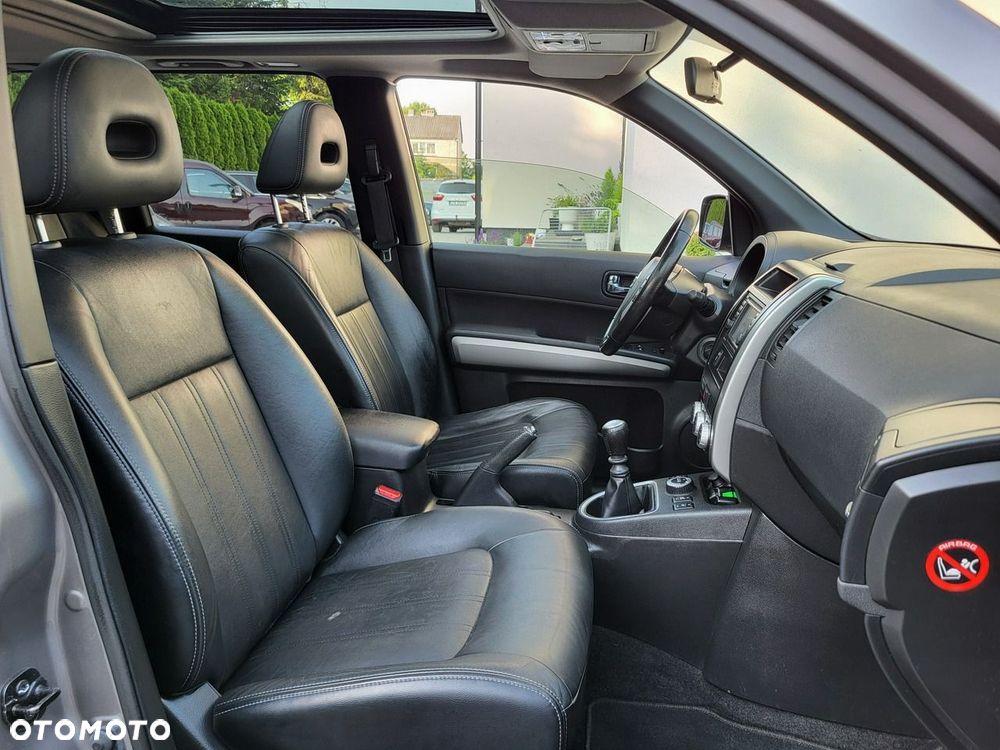 Nissan X-Trail - 10