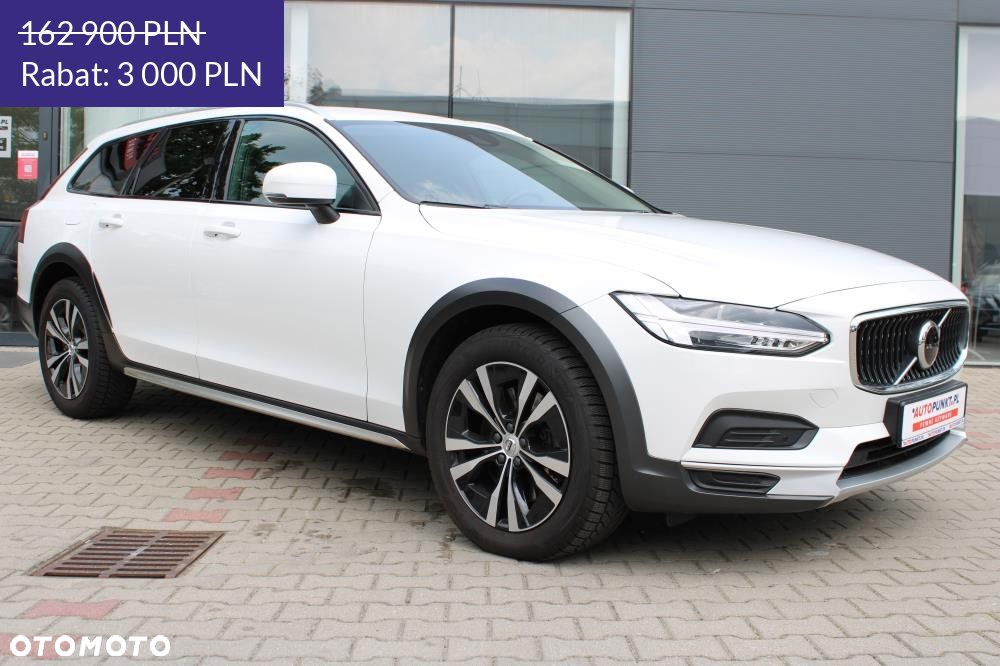 Volvo V90 Cross Country - 3