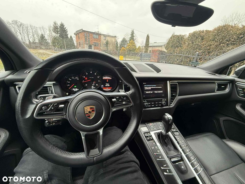 Porsche Macan - 22