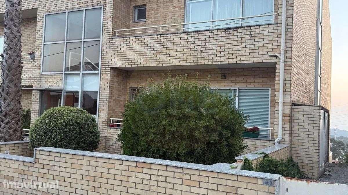 Apartamento T3 Duplex à venda em Mafamude Vila Nova de Gaia - Grande imagem: 4/17