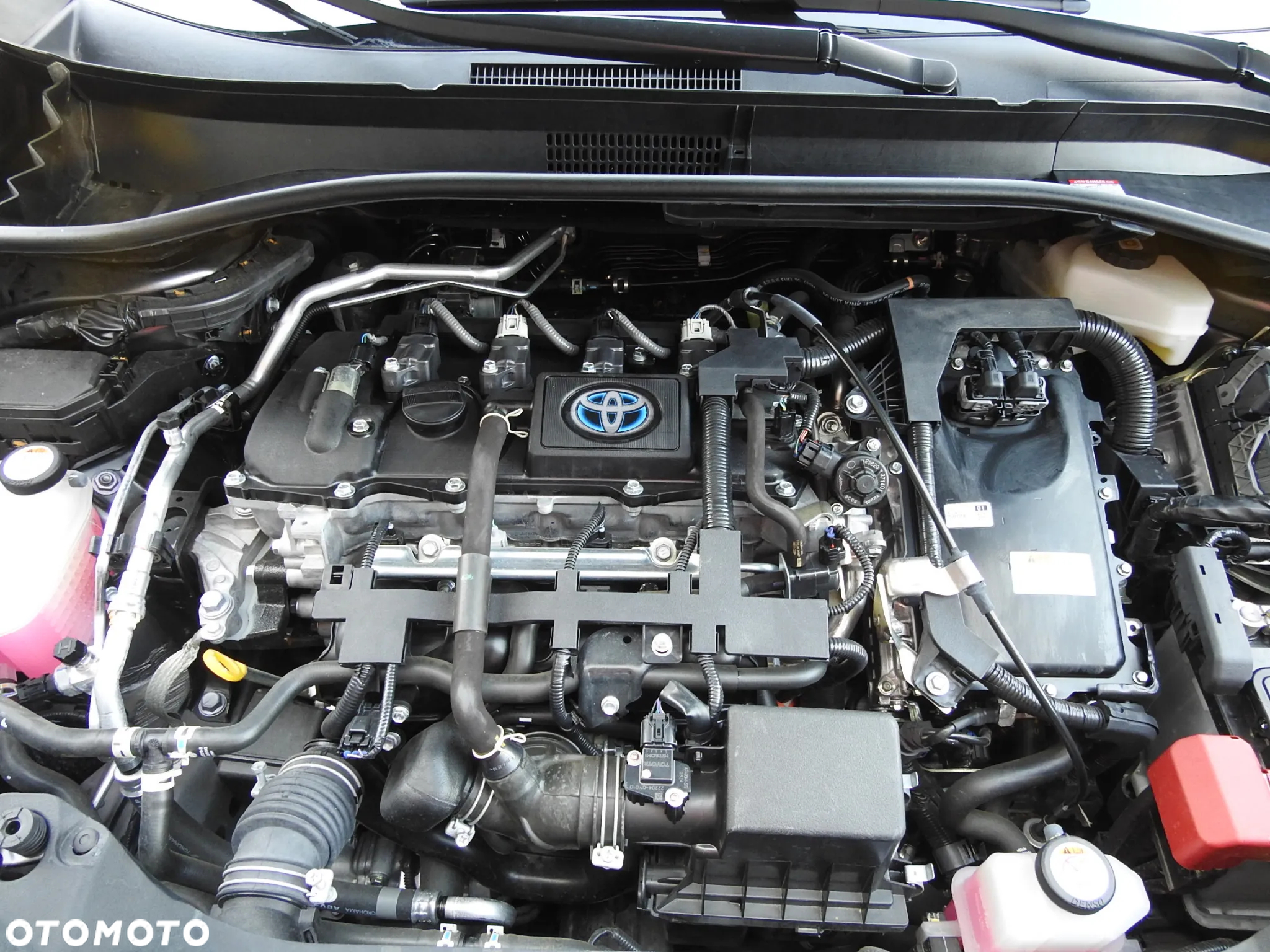 Toyota C-HR 1.8 Hybrid Style - 38