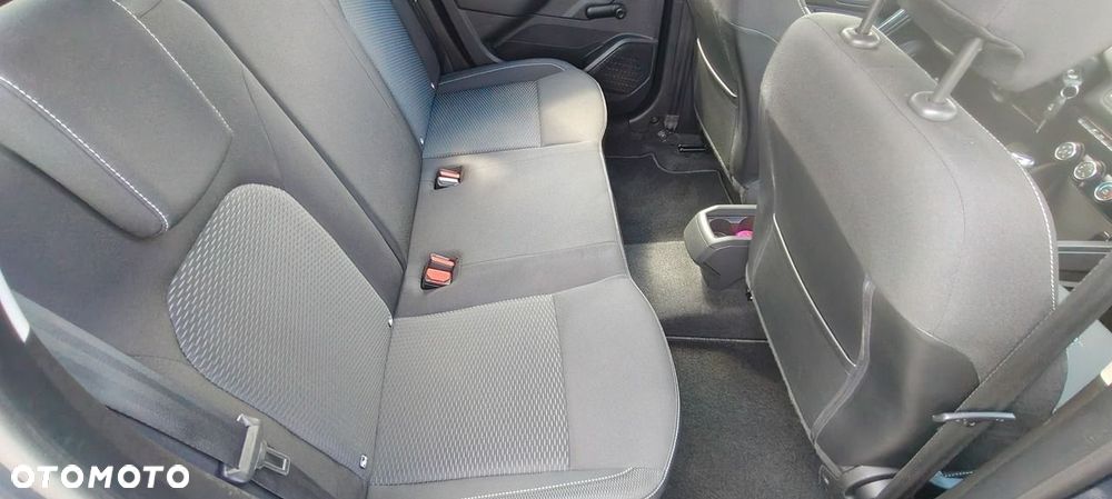 Dacia Duster 1.6 SCe Comfort - 11