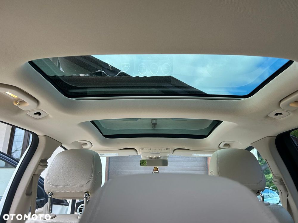 Mercedes-Benz GLC 300 4Matic 9G-TRONIC - 13