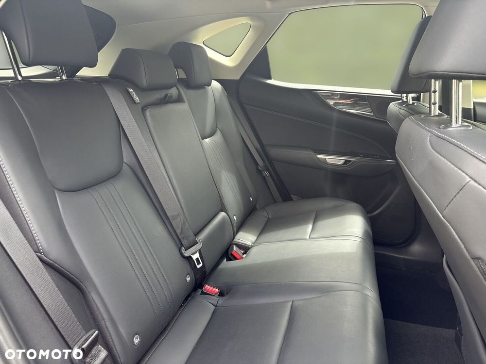 Lexus NX 350h Prestige AWD - 17