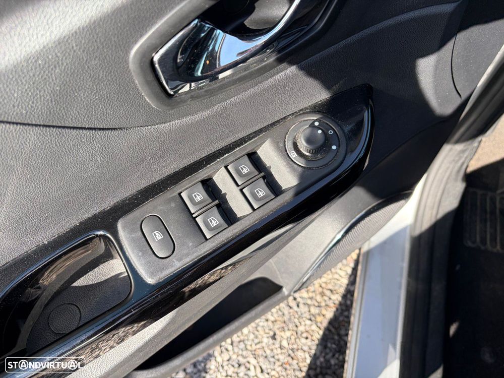 Renault Captur ENERGY TCe 120 EDC Experience - 8