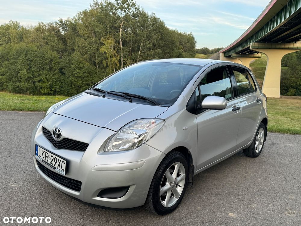 Toyota Yaris 1.33 Prestige - 9