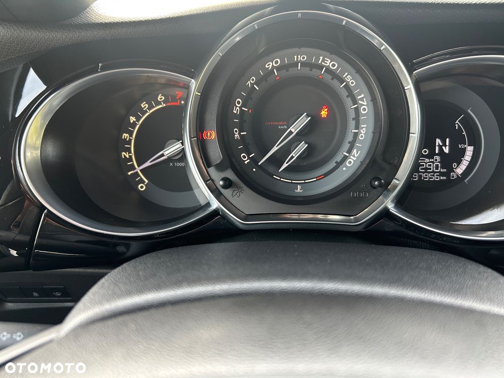 Citroën DS3 PureTech 82 Stop & Start ETG SoChic - 14