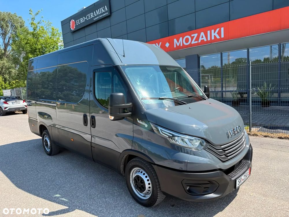 Iveco Daily 35S180, 3.0 180KM, L3H2, HiMatic, Niski przebieg, Bardzo zadbany - 19