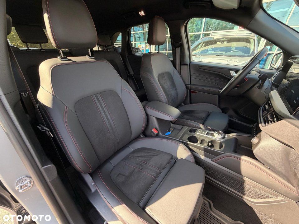 Ford Kuga - 18