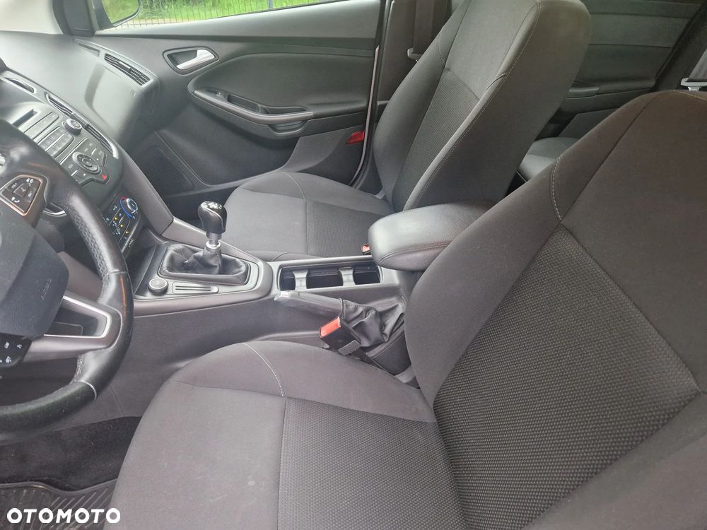 Ford Focus 1.5 TDCi Gold X - 16