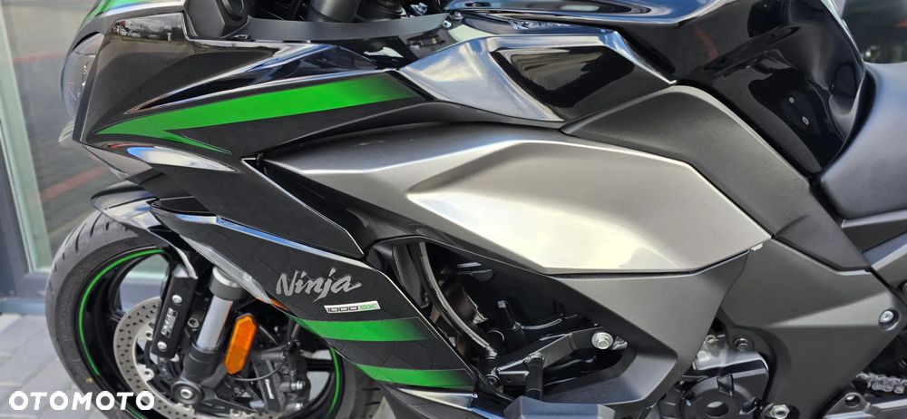 Kawasaki Ninja 1000 SX - 31