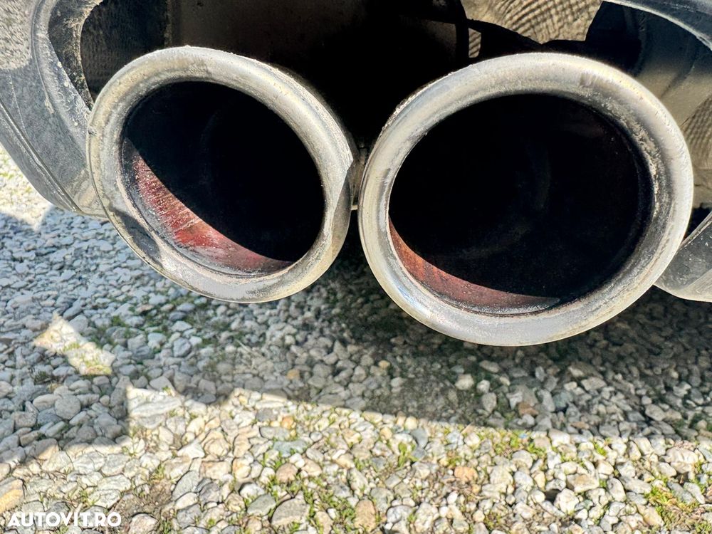 BMW Seria 5 520d xDrive AT - 29