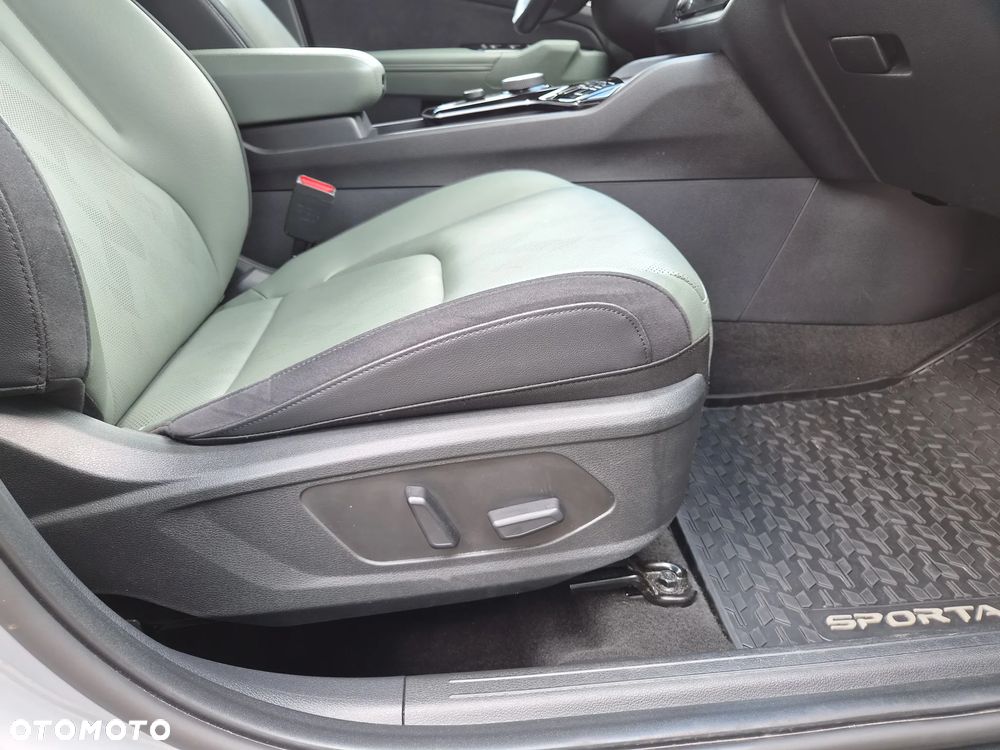 Kia Sportage 1.6 T-GDI HEV Anniversary 2WD - 31