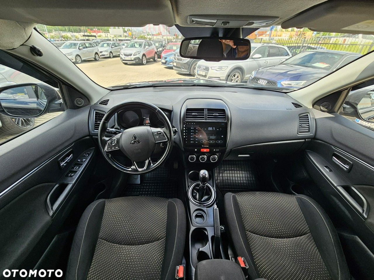 Mitsubishi ASX 1.6 2WD Intense - 18