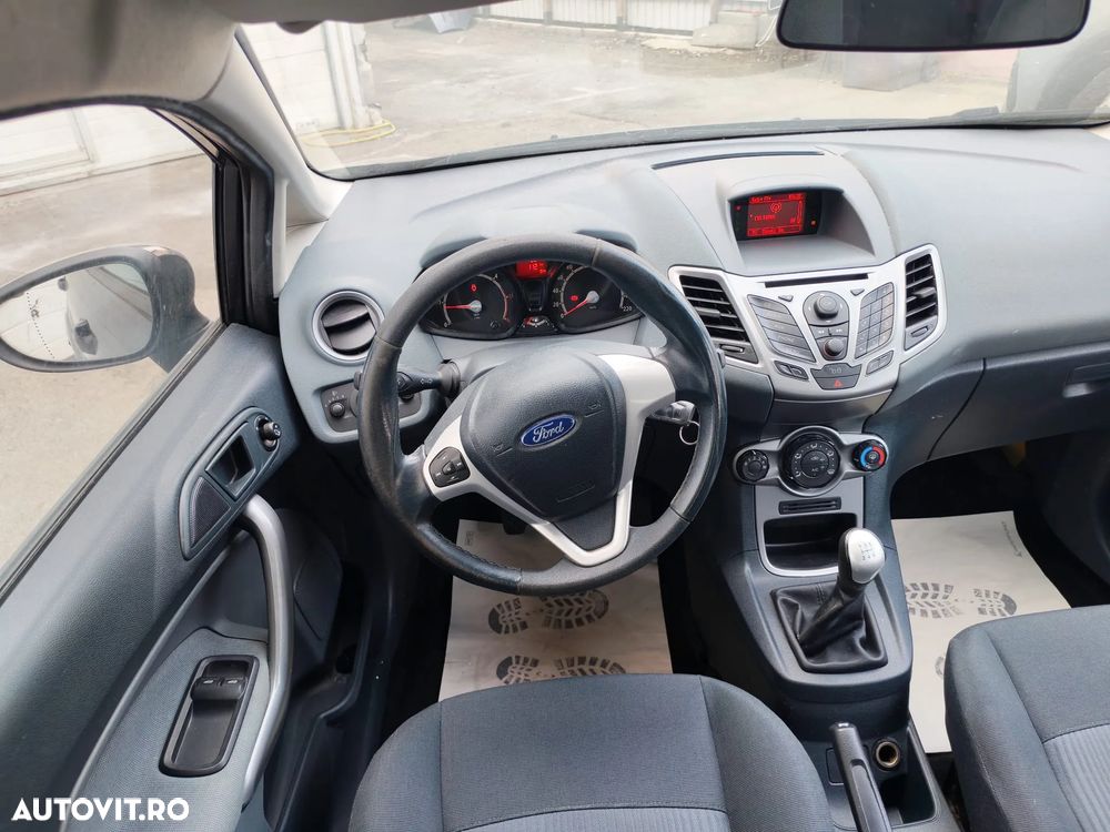 Ford Fiesta 1.6 TDCI Econetic Trend - 4