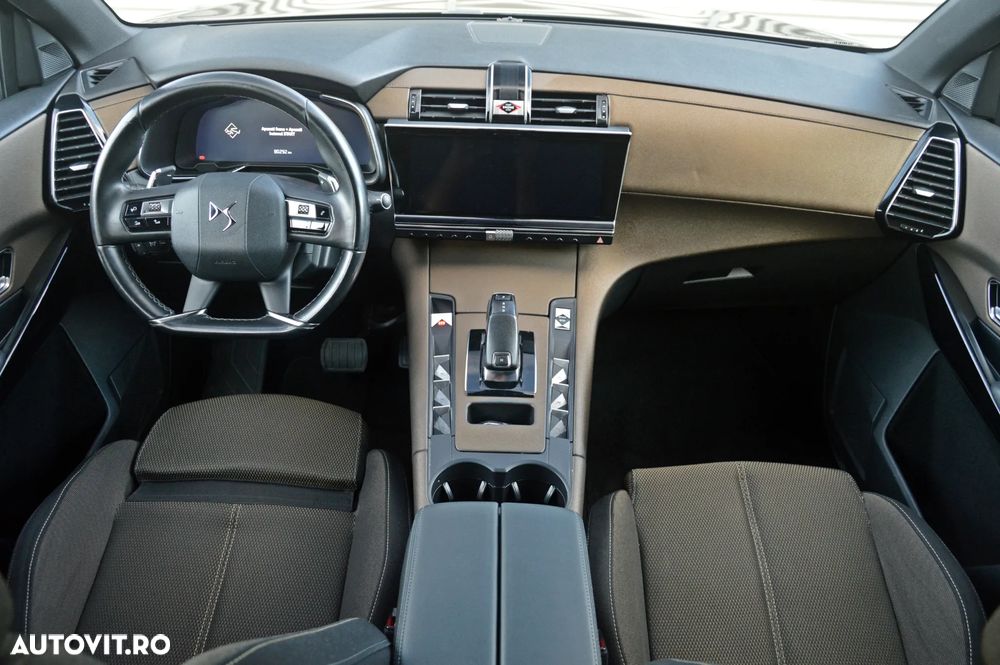 DS Automobiles DS 7 Crossback - 6