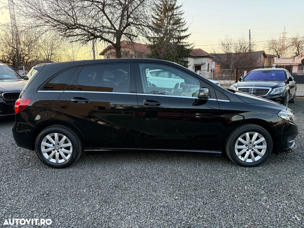 Mercedes-Benz B 180 d 7G-DCT Score! - 6