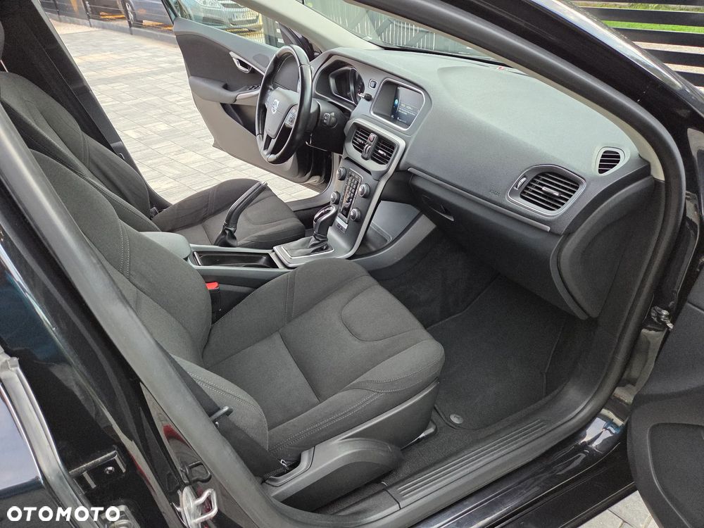 Volvo V40 D2 Powershift Kinetic - 20