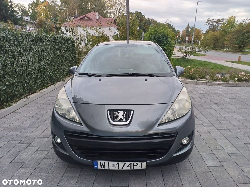 Peugeot 207 2009 photo 4
