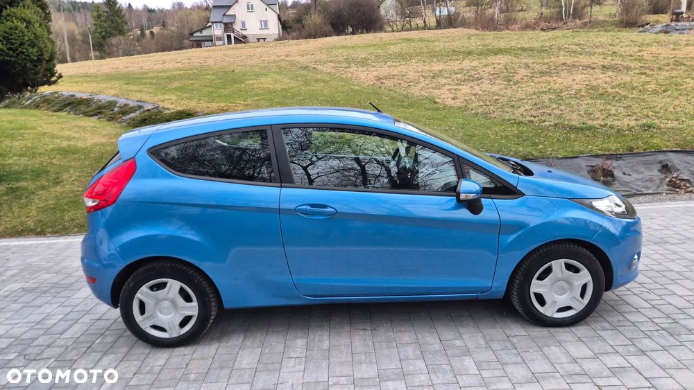 Ford Fiesta 1.25 Trend Edition - 11
