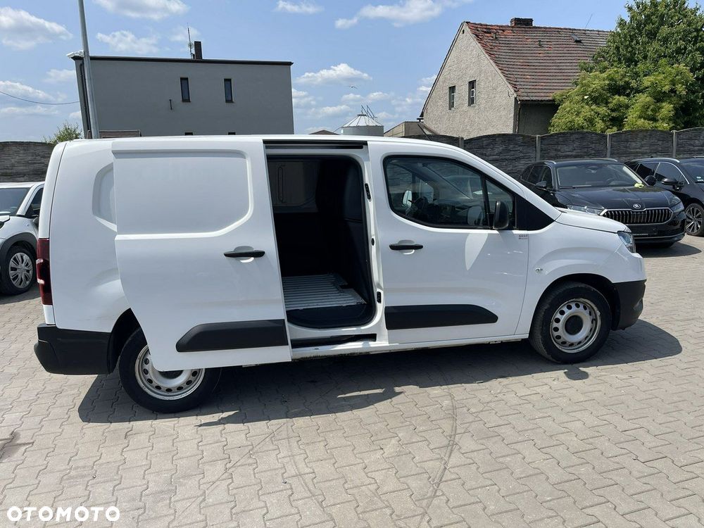 Toyota Proace City - 7