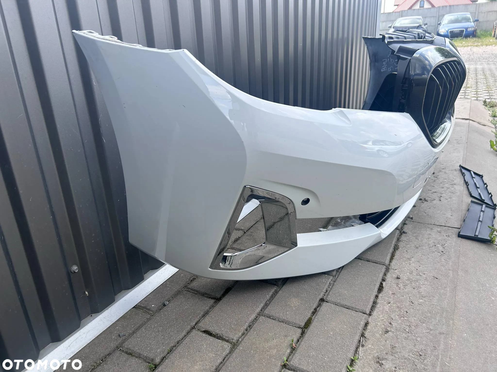BMW 5 LCI G30 G31 Zderzak Przód Przedni 4xPDC Alpinweiss 300 - 11