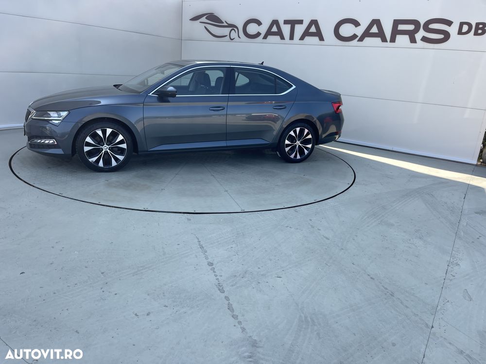 Skoda Superb 2.0 TDI DSG Selection - 6