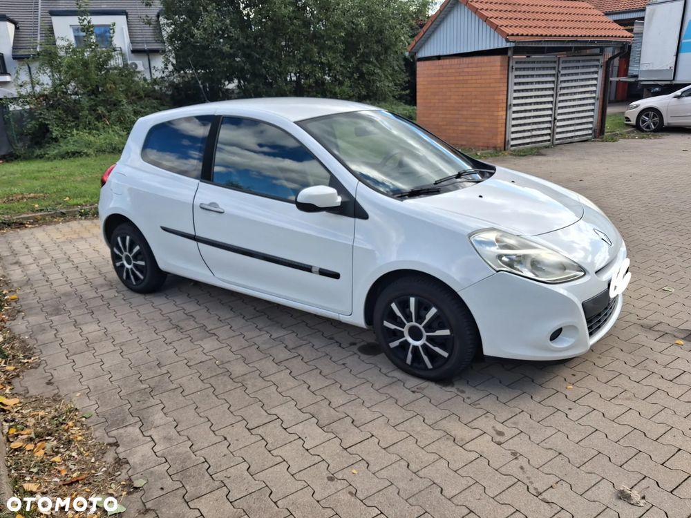 Renault Clio 1.2 16V Exception - 2