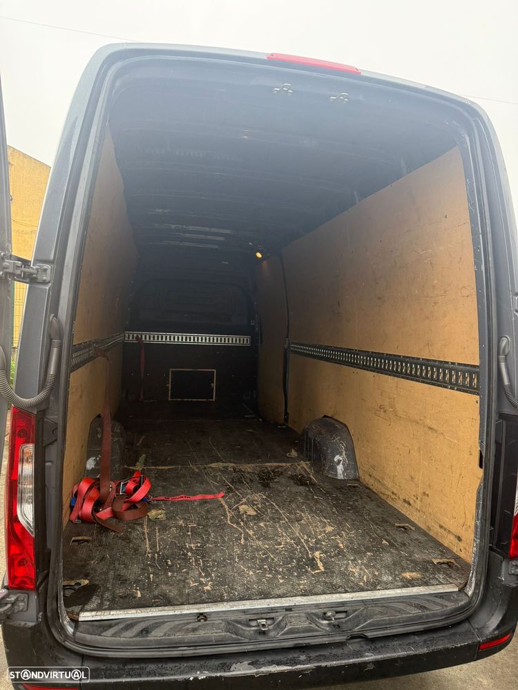 Mercedes-Benz Sprinter 319 CDI - 6