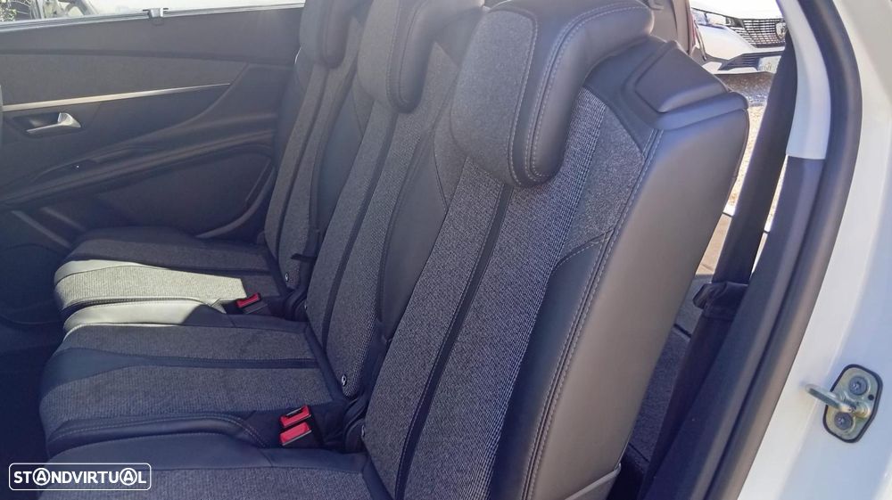 Peugeot 5008 BlueHDI 120 EAT6 Active - 12