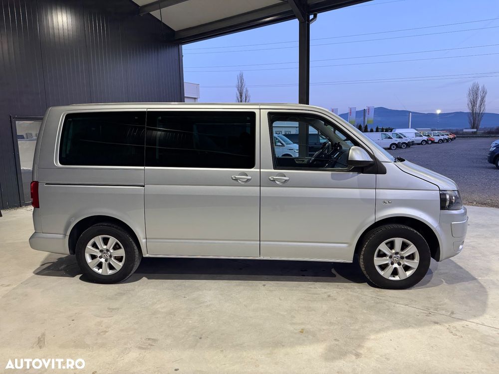 Volkswagen Multivan - 12