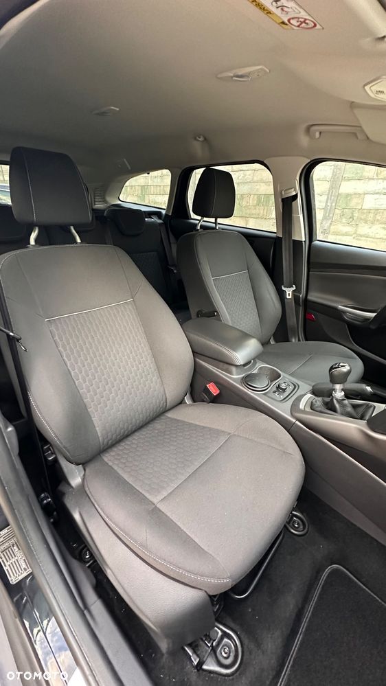Ford Focus 1.0 EcoBoost Edition - 30