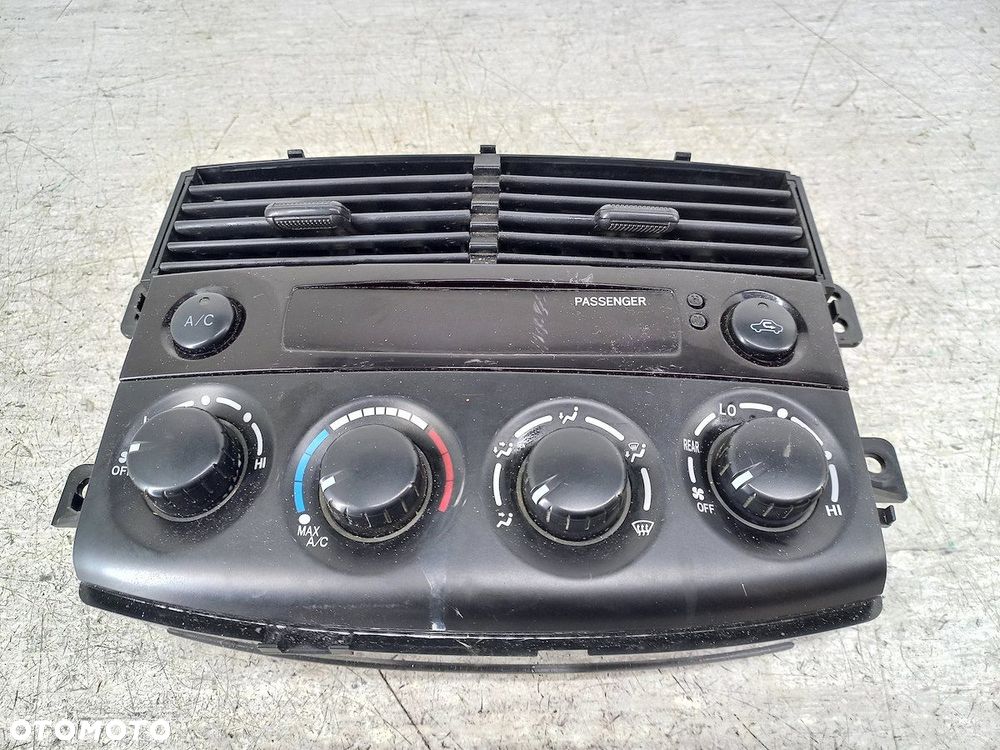 PANEL NAWIEWU TOYOTA SIENNA II 84010-08090 3.3 V6 - 7