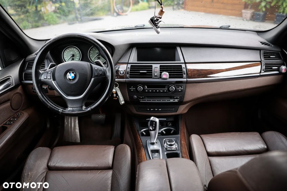 BMW X5 3.5i xDrive - 22