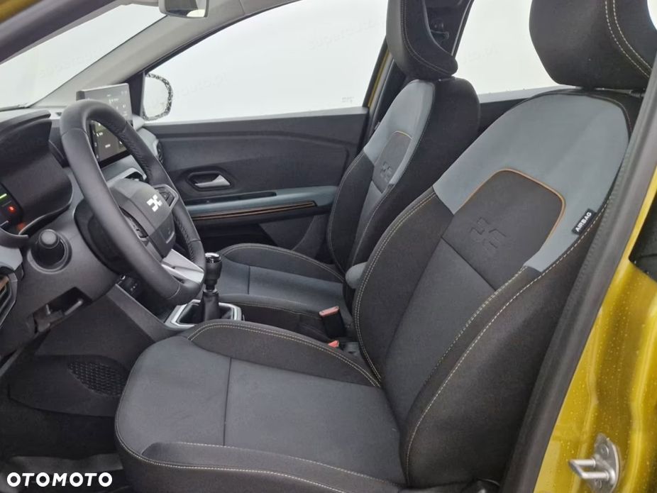Dacia Sandero - 7
