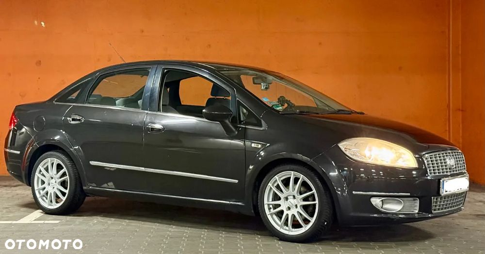 Fiat Linea 1.4 T-Jet 16V Emotion - 2
