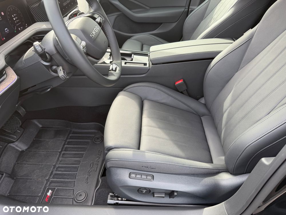 Skoda Superb 2.0 TDI SCR 4x4 L&K DSG - 17