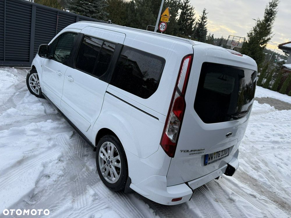 Ford Tourneo Connect Grand - 27