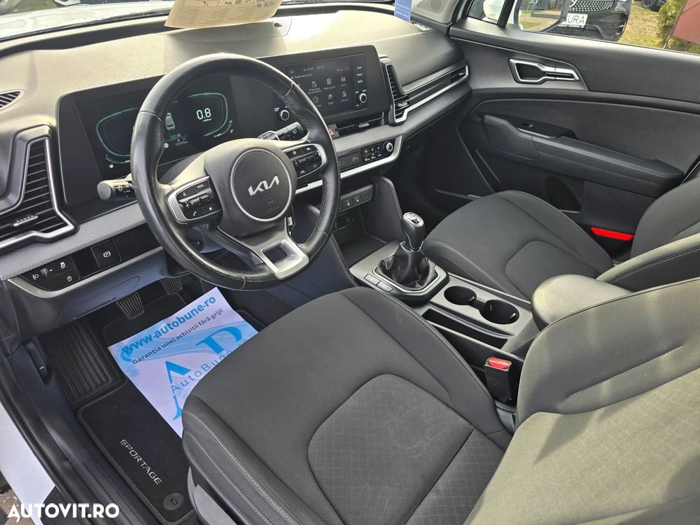 Kia Sportage 1.6 CRDI 2WD Eco-Dynamics+ (48V M-H) Black Edition - 9