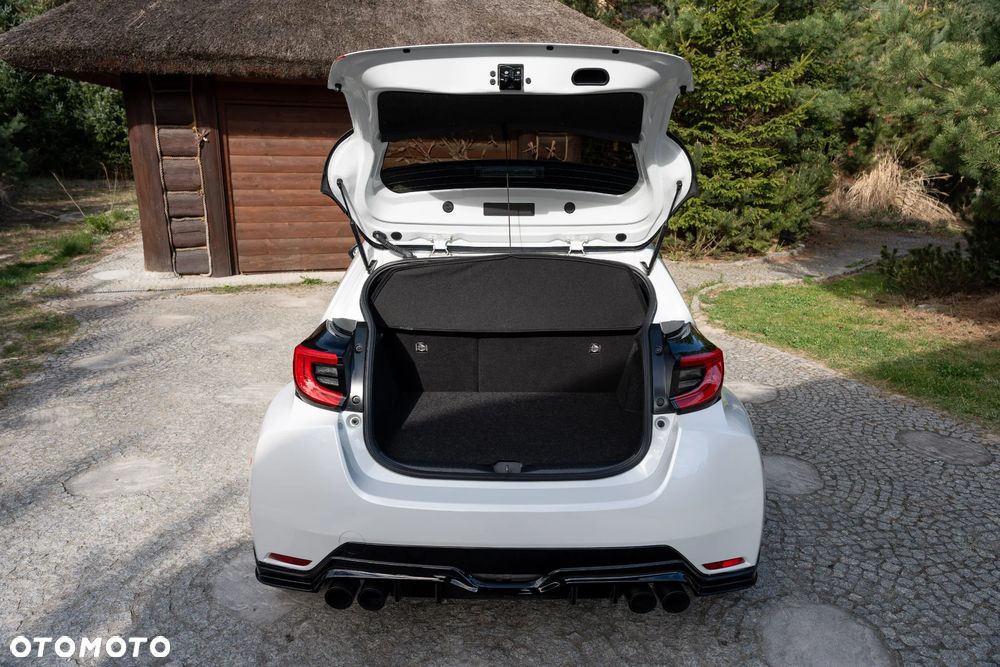 Toyota GR Yaris 1.6 Dynamic - 21