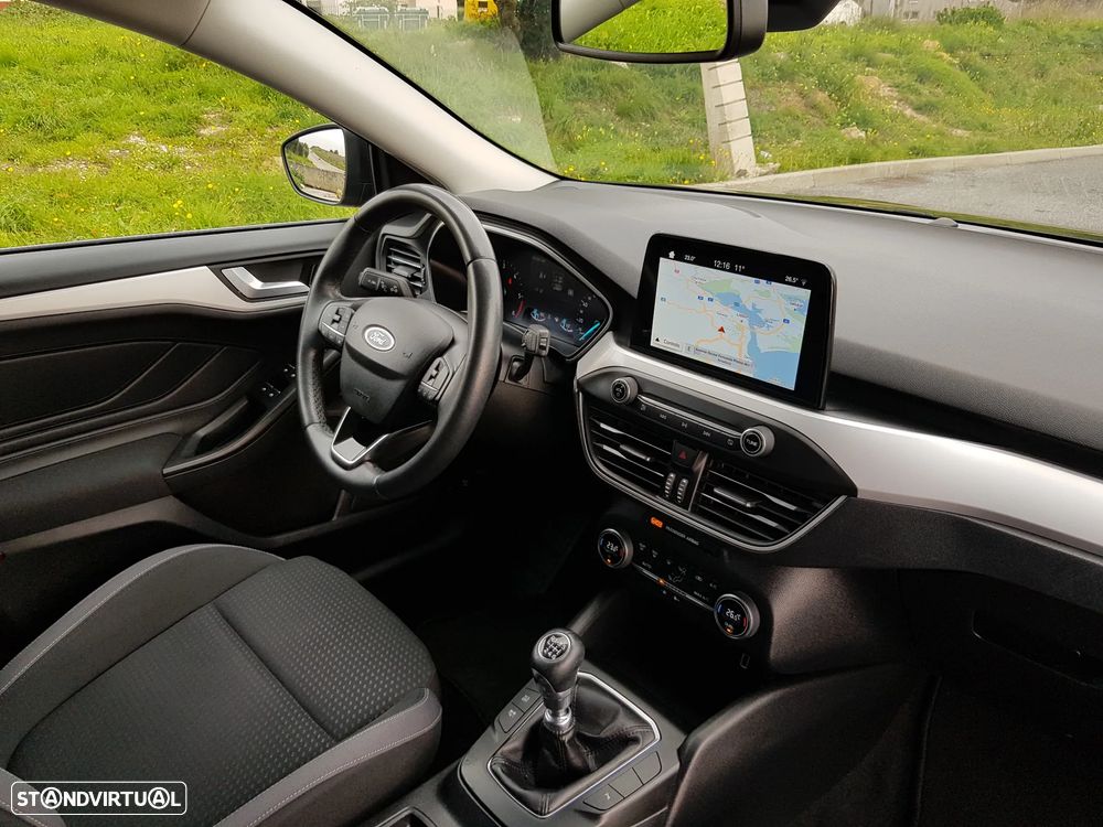 Ford Focus SW 1.5 TDCi Titanium - 48