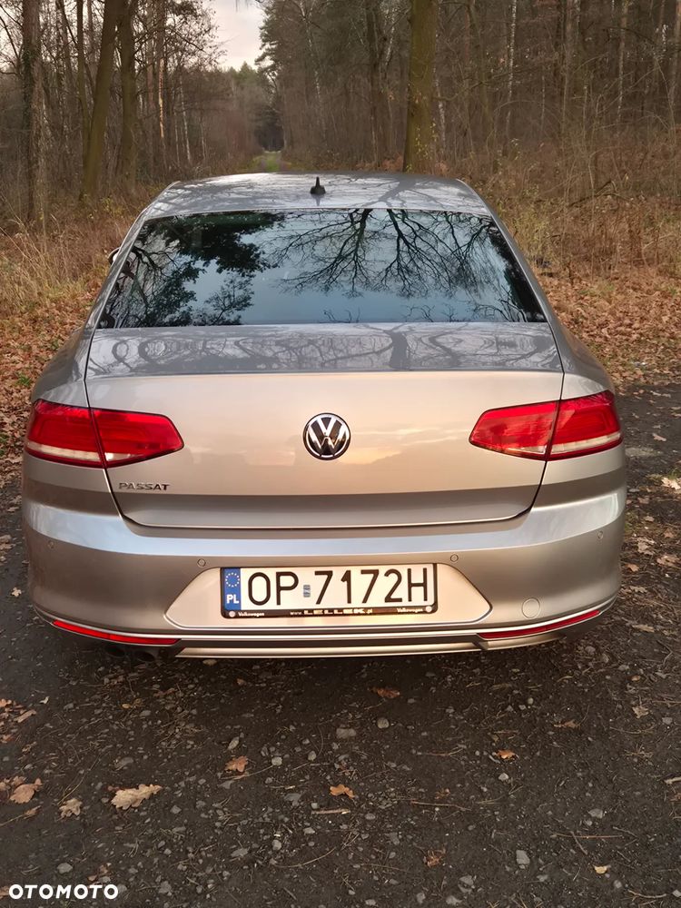 Volkswagen Passat 1.8 TSI BMT Comfortline - 3