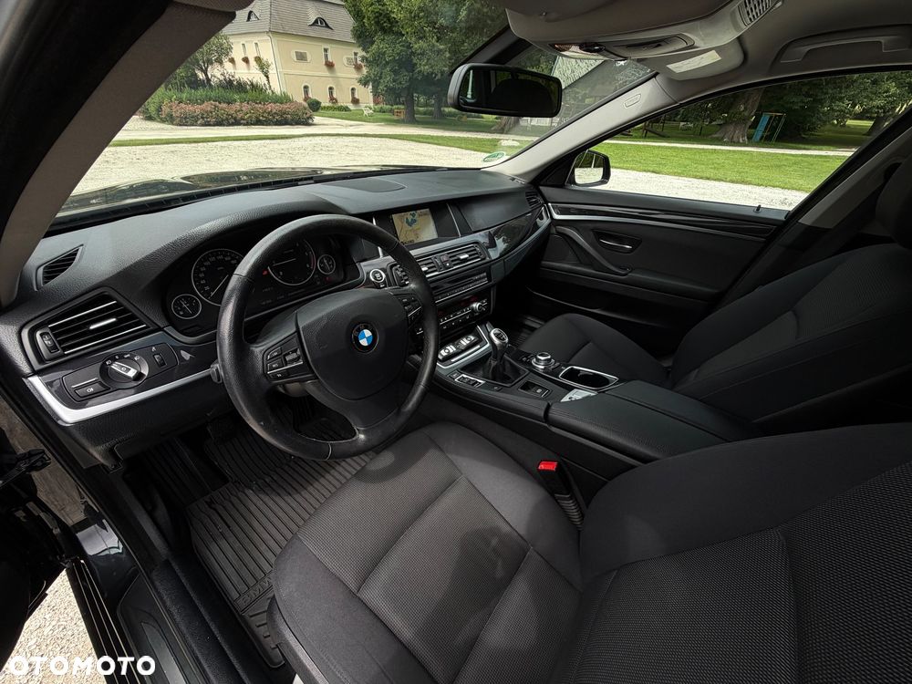 BMW Seria 5 520d - 9