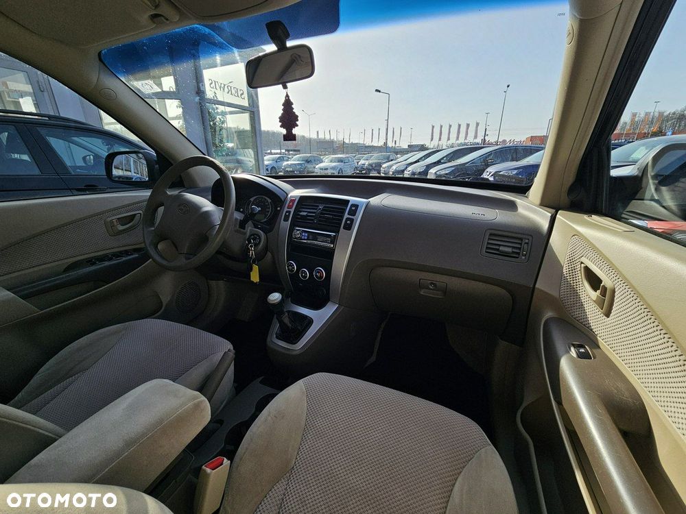 Hyundai Tucson 2.0 4WD GLS - 35