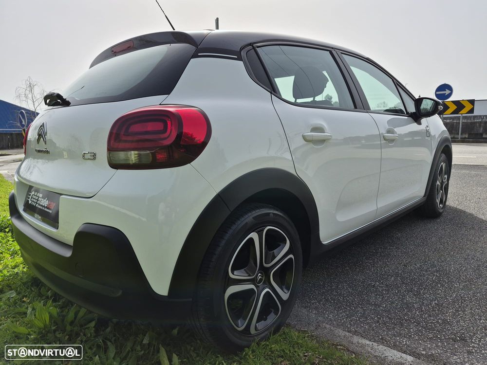 Citroën C3 1.2 PureTech Shine - 3