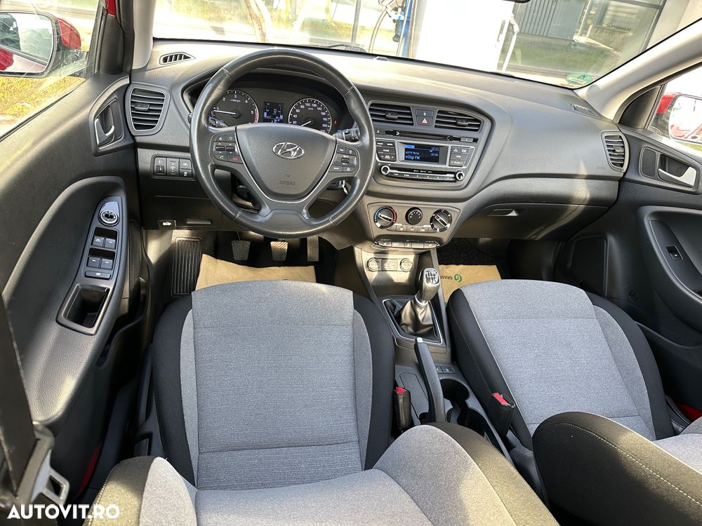 Hyundai i20 1.4 CRDI Active YES! Plus - 12